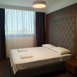 1 Bedroom In Grand Sapphire Casino Apartment *