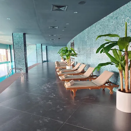 1 Bedroom In Grand Sapphire Casino Apartment